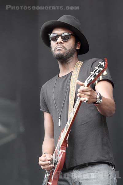 GARY CLARK JR - 2014-08-22 - SAINT CLOUD - Domaine National - Grande Scene - 